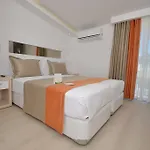 Doc's Boutique 4*