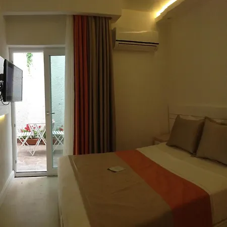 Doc's Otel 3*