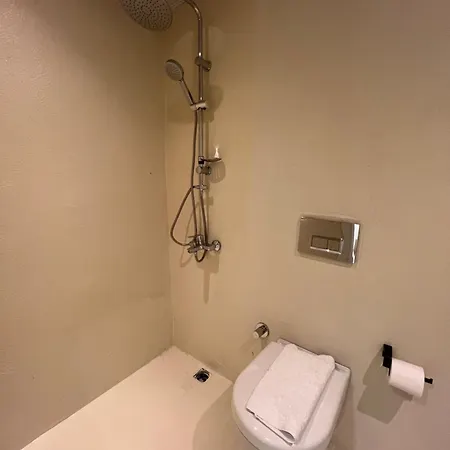 Doc's Boutique Szálloda 4*