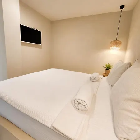 Doc's Boutique Hotel