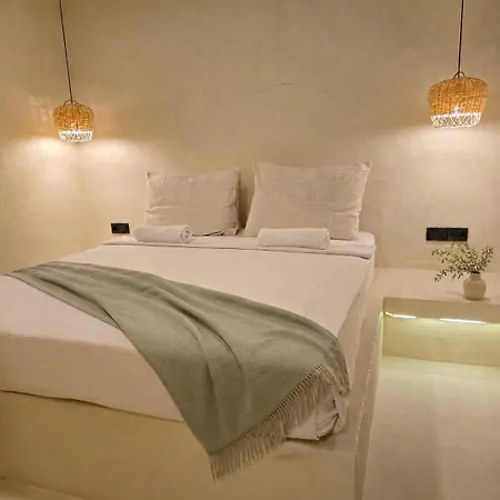 Doc's Boutique Hotel 3*