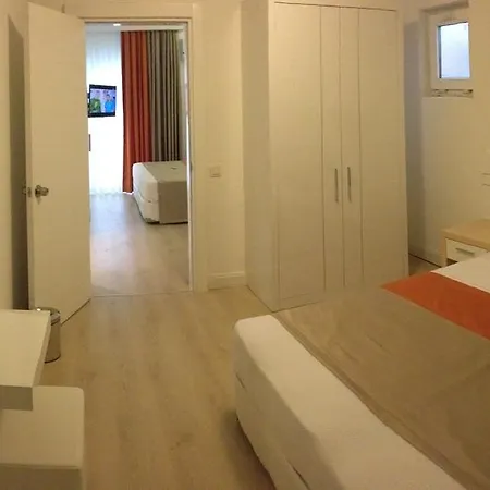 Doc's Boutique Kemer