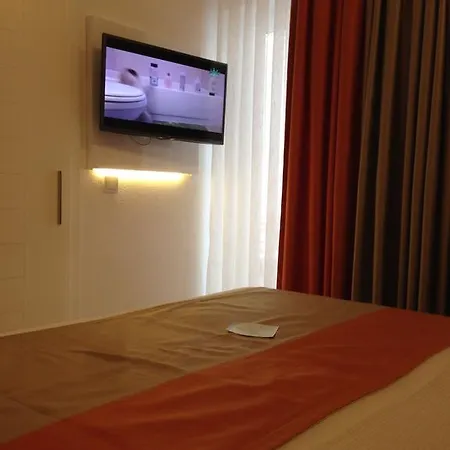 Hotel Doc's Boutique 4*