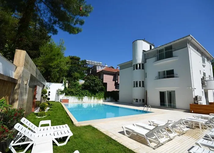 Doc's Boutique Hotel