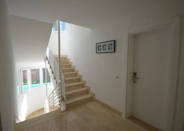 Doc's Boutique Kemer