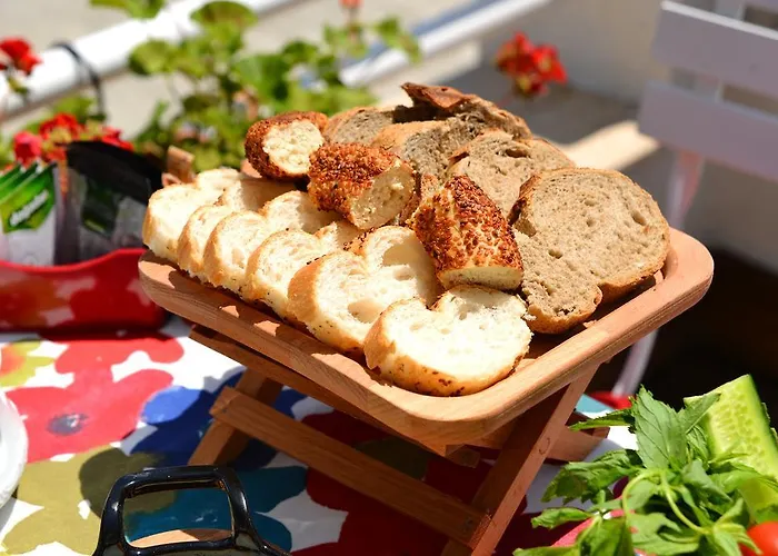 Doc's Boutique Hotel