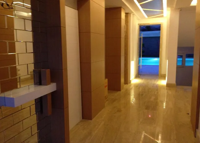 Doc's Boutique מלון 4*